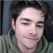 Profesor de física, química y matemáticas, resido en Granollers, Barcelona, no dispongo de coche así que me es complicado moverme fuera de los alrededores, pero siempre estoy dispuesto a hacer clases online!